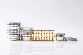 购买基金的作用是什么？基金的投资风险如何评估？