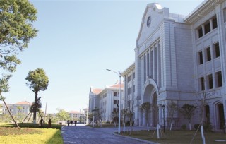 如何办理类似厦门户口的相关投资手续？办理流程与要点有哪些？