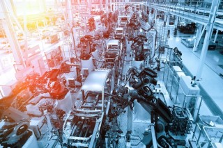 中小零部件企业困于“账期游戏” 万亿汽车产业链的生死博弈