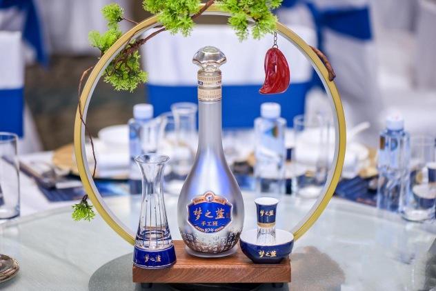 怎样改装蓝色排气管灯?改装时需要注意哪些事项? 第1张 怎样改装蓝色排气管灯?改装时需要注意哪些事项? 第1张