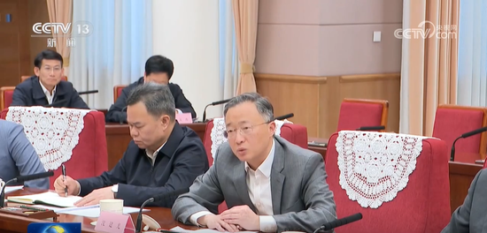 李强总理主持召开经济形势专家和企业家座谈会,参会发言的都有谁? 第3张 李强总理主持召开经济形势专家和企业家座谈会,参会发言的都有谁? 第3张