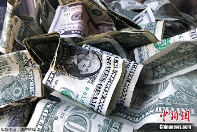 “股神”谢幕大会，巴菲特再谈关税：贸易不应成为武器  第1张