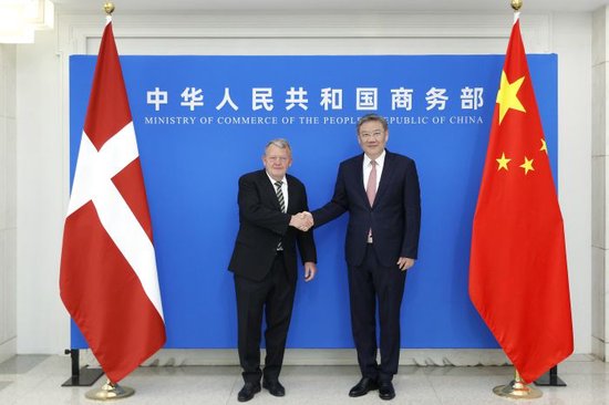 商务部部长王文涛会见丹麦外交大臣拉斯穆森(图) 第1张 商务部部长王文涛会见丹麦外交大臣拉斯穆森(图) 第1张