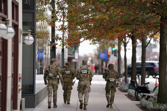 被控袭击国民警卫队者面临美国谋杀罪指控，特朗普拟暂停“第三世界”移民  第2张