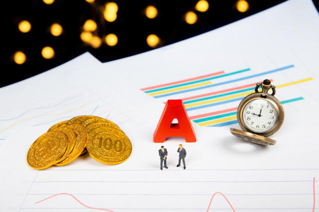 基金净值下跌是否意味着要赎回？  第1张