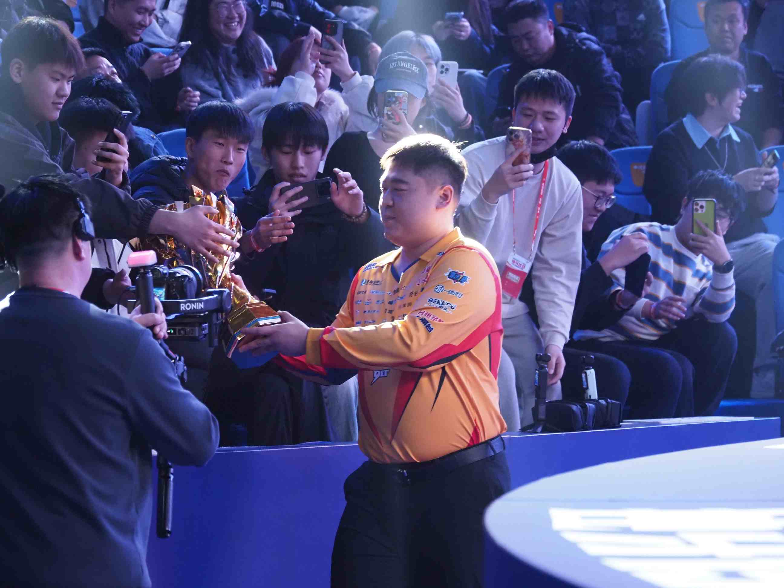 中式台球,回家过年!“秦皇岛银行・兰博金” 独牙传奇中式九球秦皇岛大师赛盛大开幕 第7张 中式台球,回家过年!“秦皇岛银行・兰博金” 独牙传奇中式九球秦皇岛大师赛盛大开幕 第7张