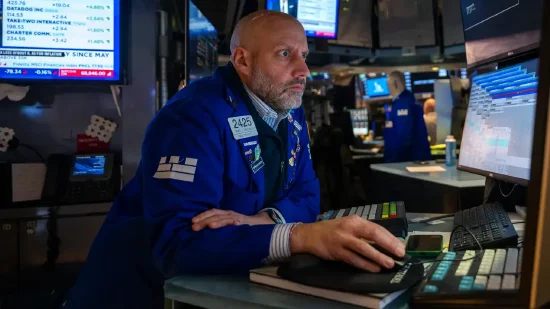 午盘:美股涨跌不一 标普指数小幅上扬 第1张 午盘:美股涨跌不一 标普指数小幅上扬 第1张