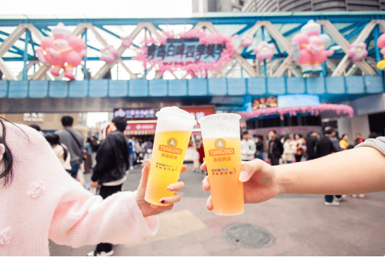 赏樱、嚯酒、嗦虾！ 青岛白啤樱花季“花”式开启  第6张